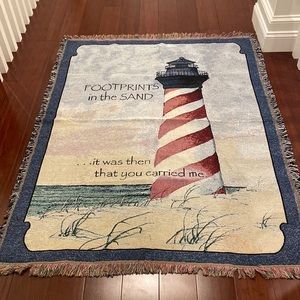 Scenic Throw “Foot prints in the sand”